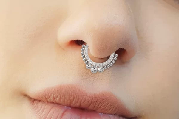 Septum Piercing en Madrid (1)